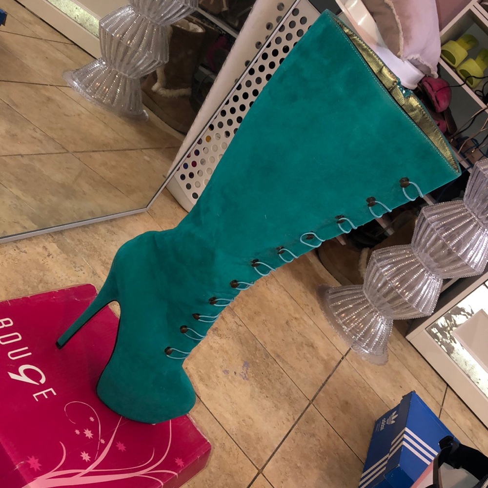 Platform Boots - image 3